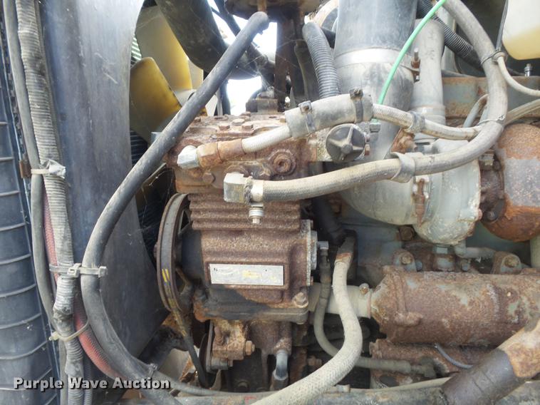 image for item DB6359 1991 Ford L8000 fertilizer tender truck