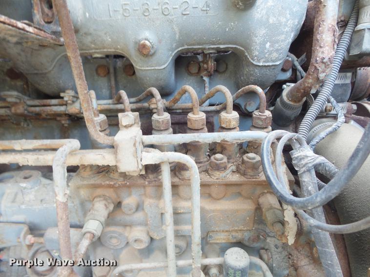 image for item DB6359 1991 Ford L8000 fertilizer tender truck