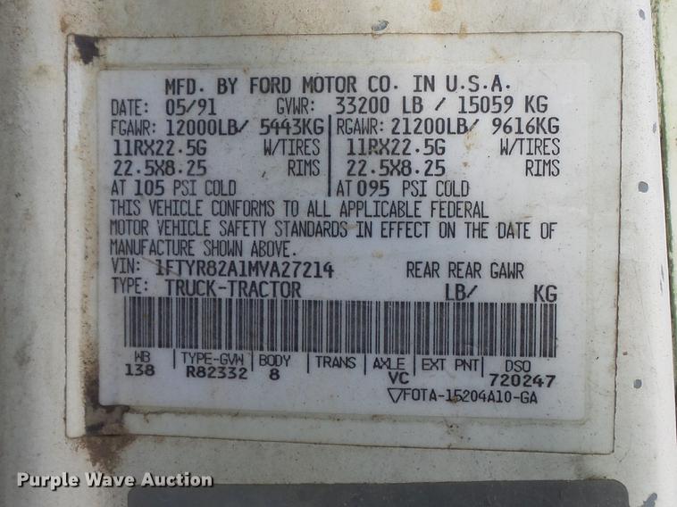 image for item DB6359 1991 Ford L8000 fertilizer tender truck