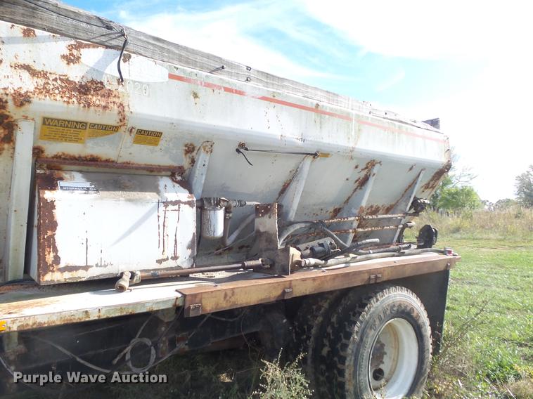 image for item DB6360 1996 Ford L9000 applicator truck