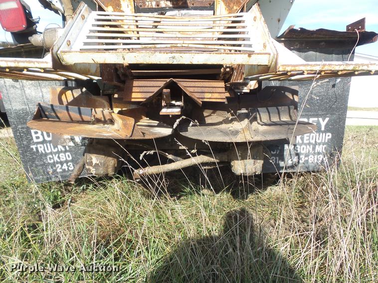 image for item DB6360 1996 Ford L9000 applicator truck