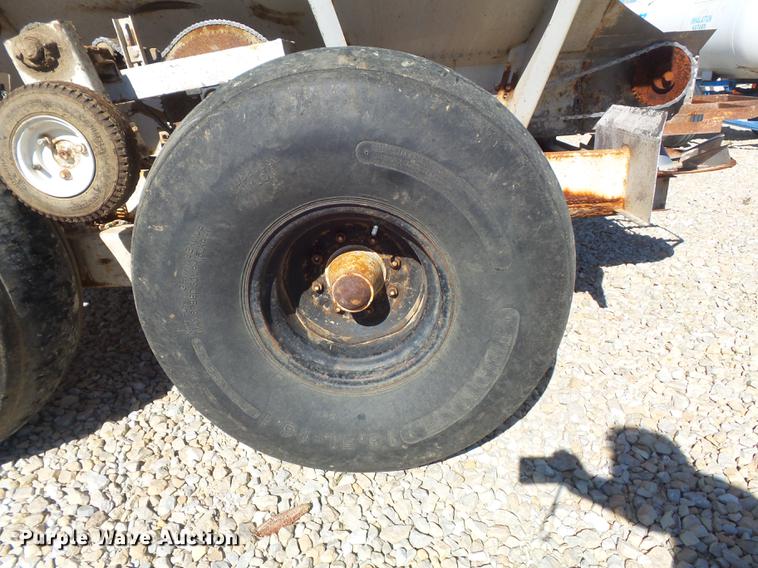 image for item DB6363 Tyler spreader