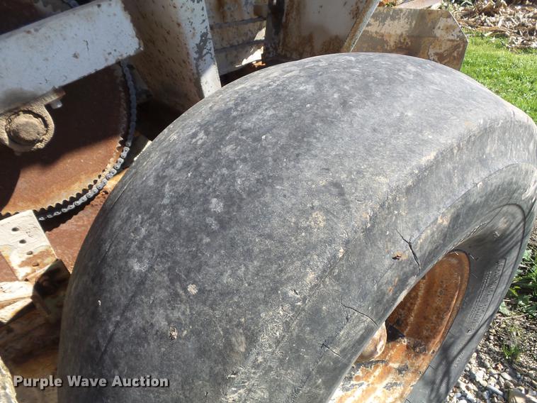 image for item DB6364 Tyler spreader