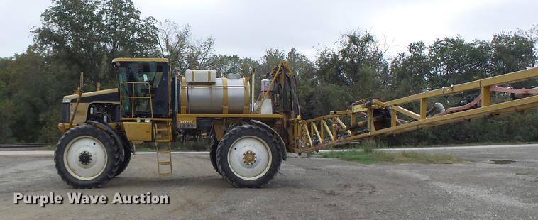 image for item DB9981 2006 Ag-Chem RoGator 874 self-propelled sprayer
