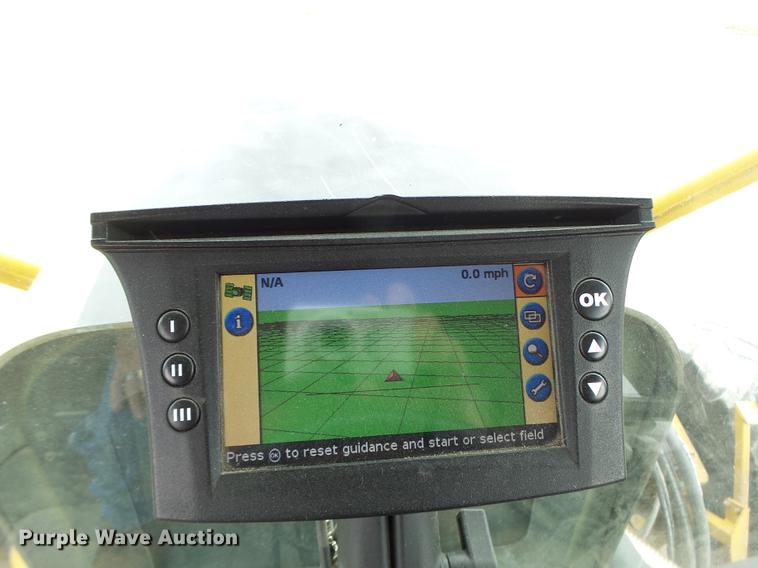 image for item DB9981 2006 Ag-Chem RoGator 874 self-propelled sprayer