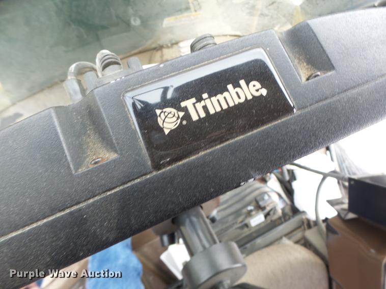 image for item DB9981 2006 Ag-Chem RoGator 874 self-propelled sprayer