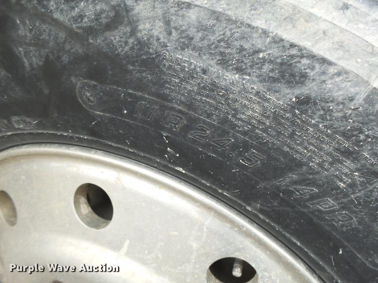 image for item DB9982 1995 Freightliner FLD tank truck