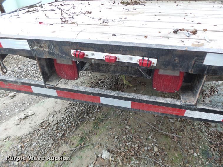 image for item DB9982 1995 Freightliner FLD tank truck