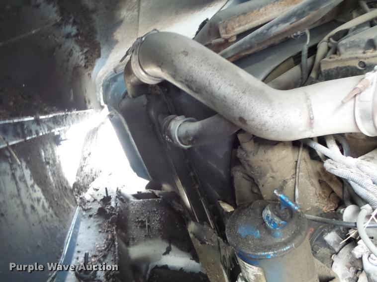 image for item DB9982 1995 Freightliner FLD tank truck