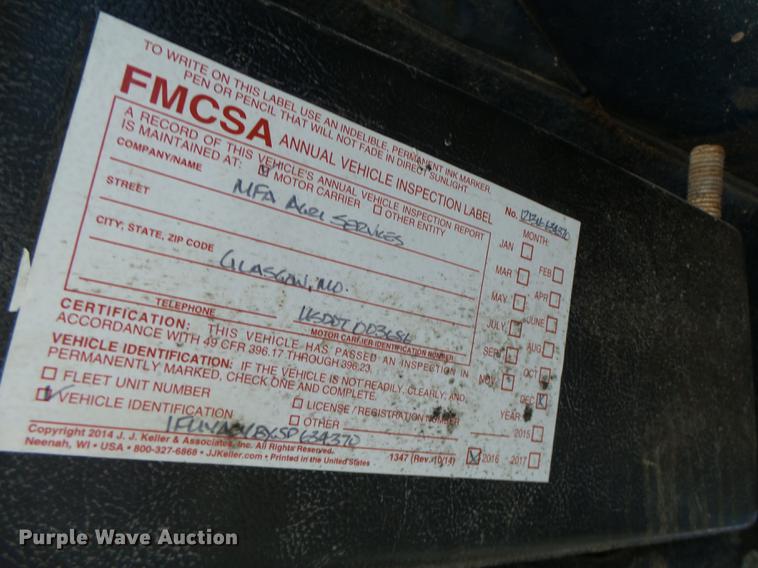 image for item DB9982 1995 Freightliner FLD tank truck