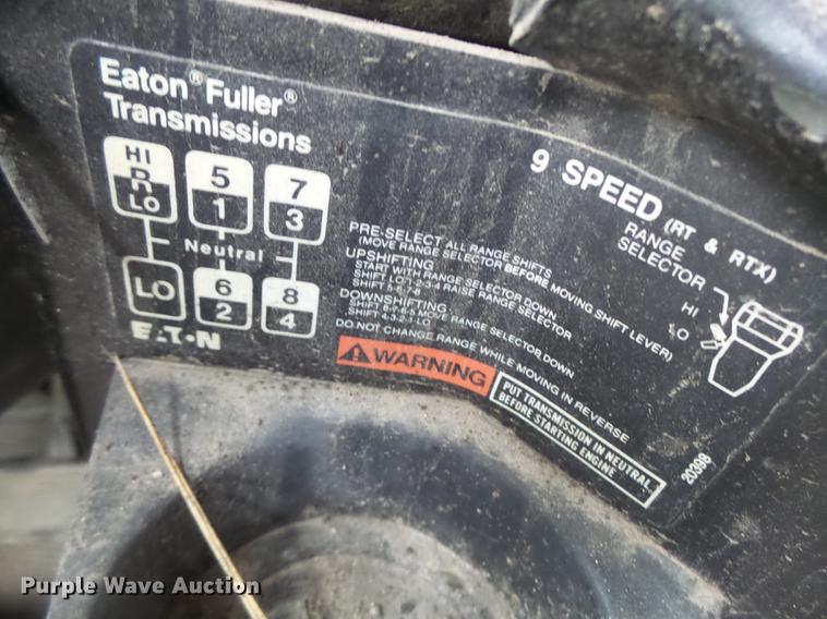 image for item DB9982 1995 Freightliner FLD tank truck