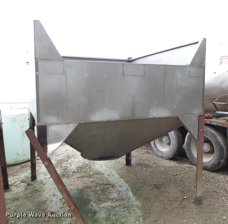 image for item DB9983 Stainless steel hopper