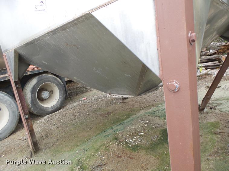 image for item DB9983 Stainless steel hopper