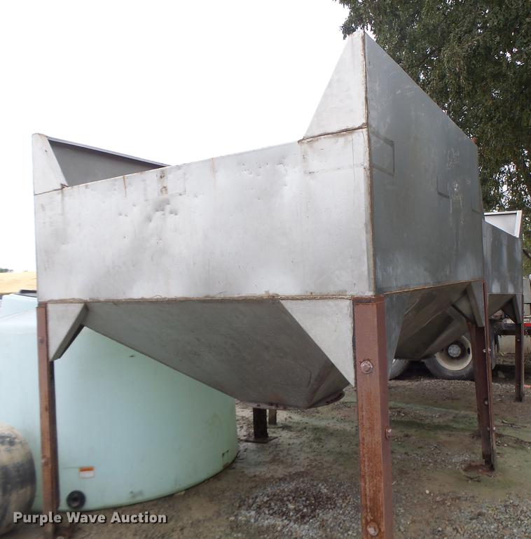 image for item DB9984 Stainless steel hopper