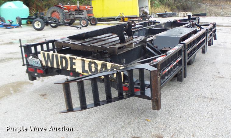 image for item DB9990 2004 Behnke sprayer trailer