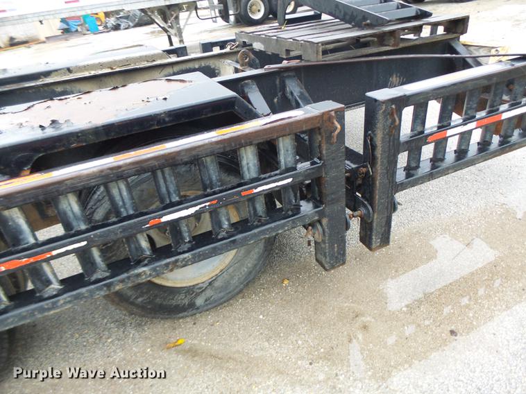 image for item DB9990 2004 Behnke sprayer trailer