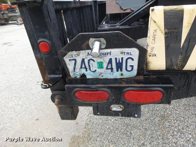 image for item DB9990 2004 Behnke sprayer trailer