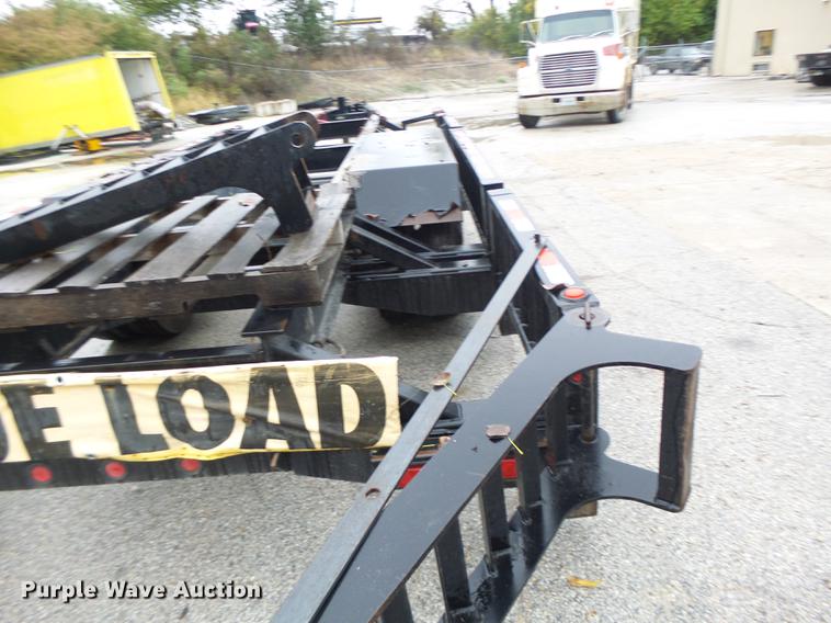 image for item DB9990 2004 Behnke sprayer trailer