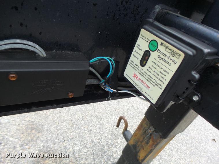 image for item DB9990 2004 Behnke sprayer trailer