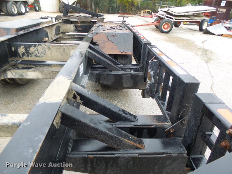 image for item DB9990 2004 Behnke sprayer trailer