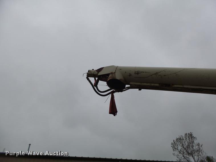 image for item DB9991 1993 Ford L8000 fertilizer tender truck