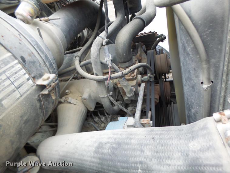 image for item DB9991 1993 Ford L8000 fertilizer tender truck