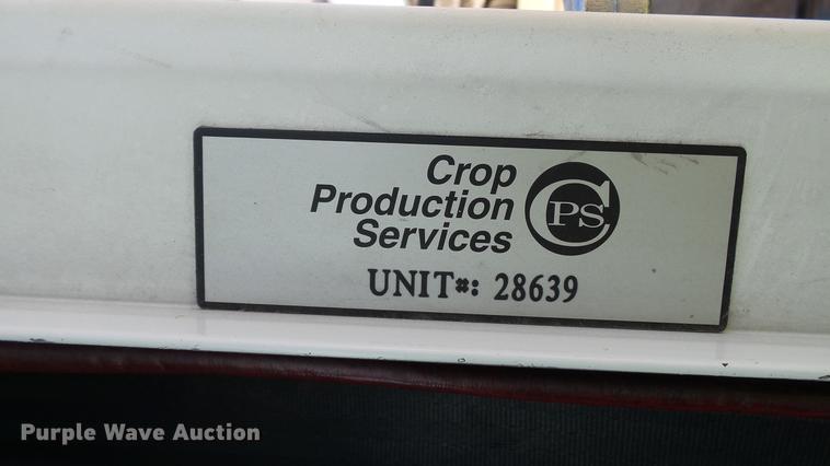 image for item DC1007 1997 Freightliner FLD tender truck