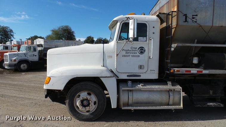 image for item DC1009 1996 Freightliner FLD tender truck