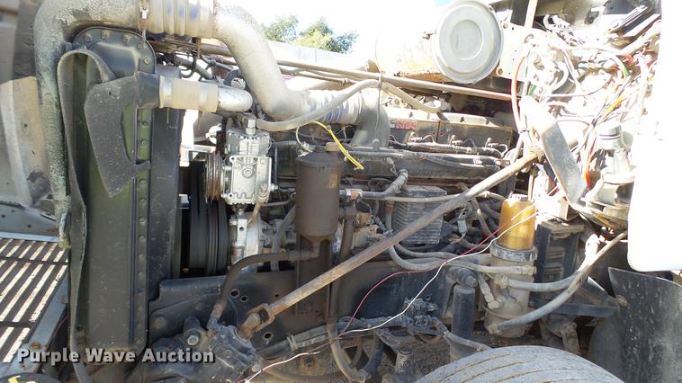 image for item DC1009 1996 Freightliner FLD tender truck