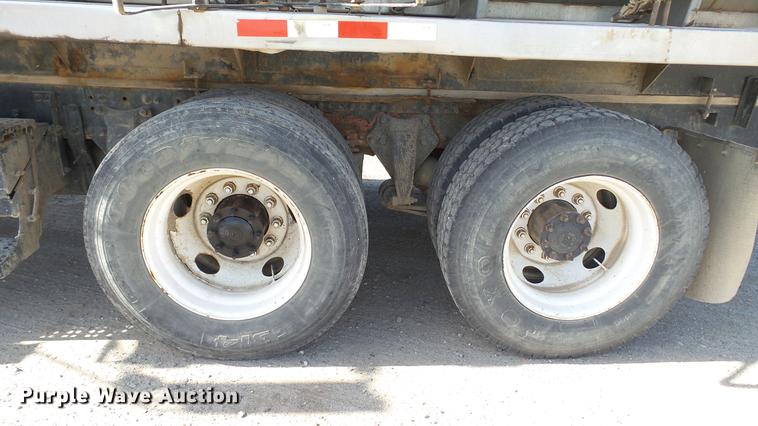 image for item DC1009 1996 Freightliner FLD tender truck