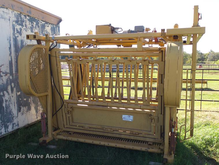 image for item DC1016 Circular Alleys squeeze chute