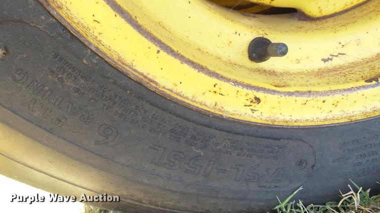 image for item DC1017 1972 John Deere 4000 tractor