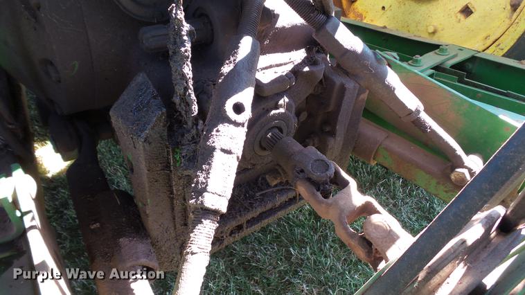 image for item DC1017 1972 John Deere 4000 tractor