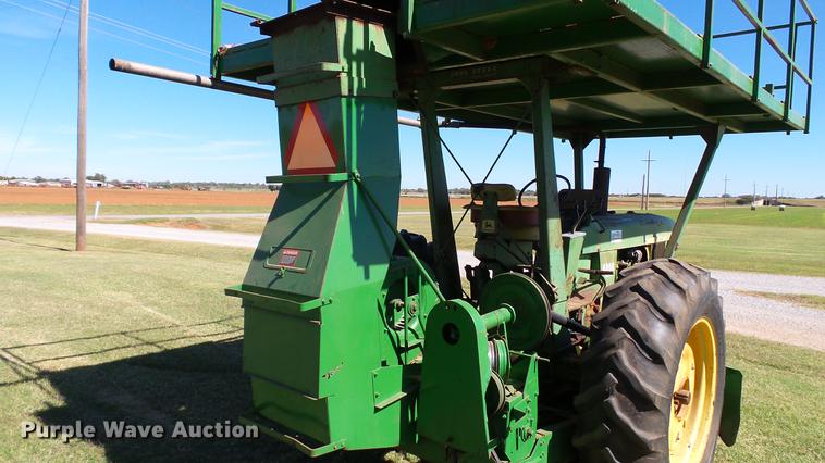 image for item DC1017 1972 John Deere 4000 tractor