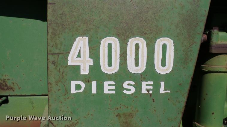 image for item DC1017 1972 John Deere 4000 tractor