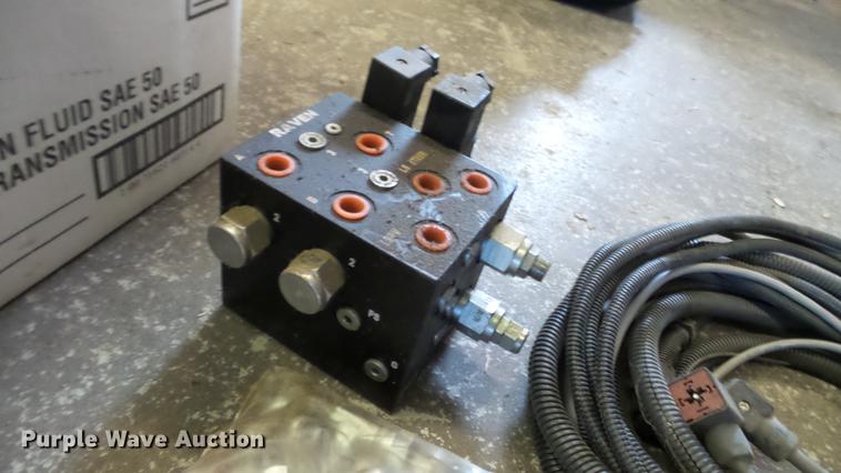 image for item DC1020 2009 Raven Cruizer guidance system parts