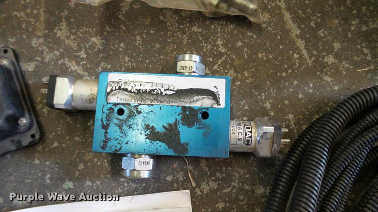 image for item DC1020 2009 Raven Cruizer guidance system parts