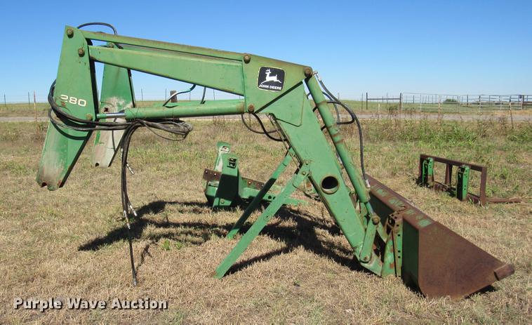 image for item DC2244 John Deere 280 loader