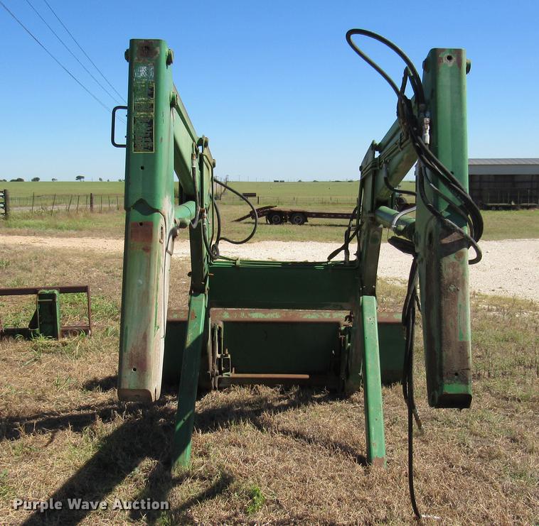 image for item DC2244 John Deere 280 loader