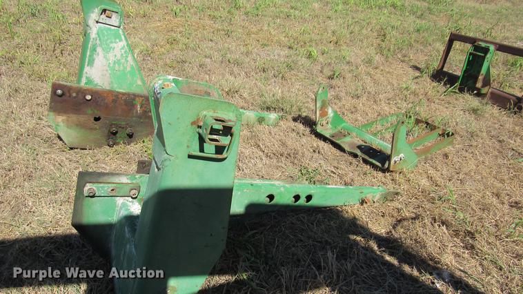 image for item DC2244 John Deere 280 loader