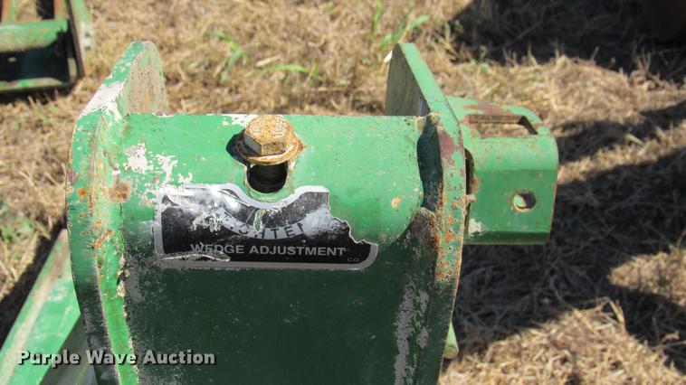 image for item DC2244 John Deere 280 loader