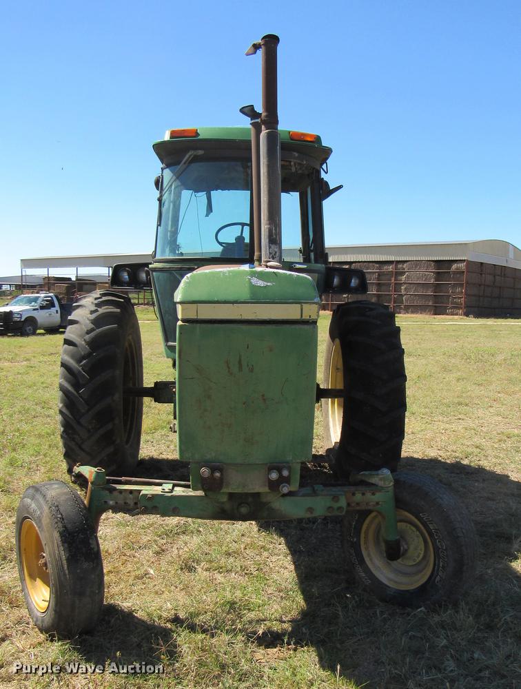 image for item DC2245 1982 John Deere 4440 tractor