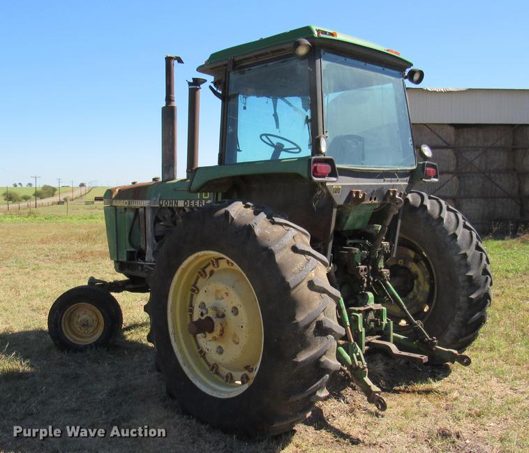 image for item DC2245 1982 John Deere 4440 tractor