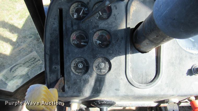 image for item DC2245 1982 John Deere 4440 tractor