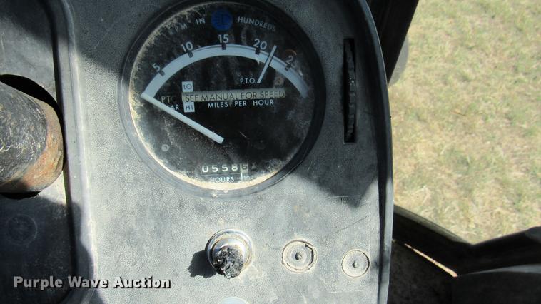 image for item DC2245 1982 John Deere 4440 tractor