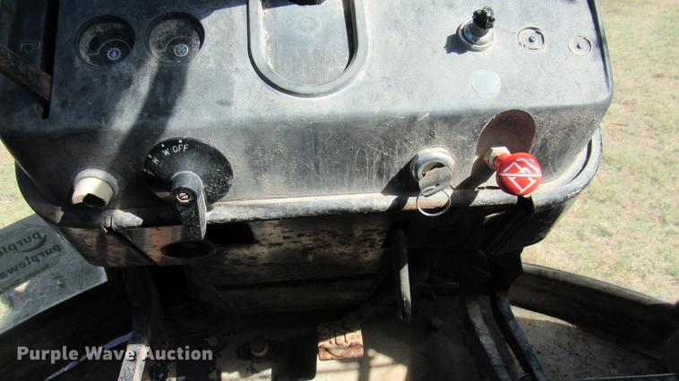 image for item DC2245 1982 John Deere 4440 tractor