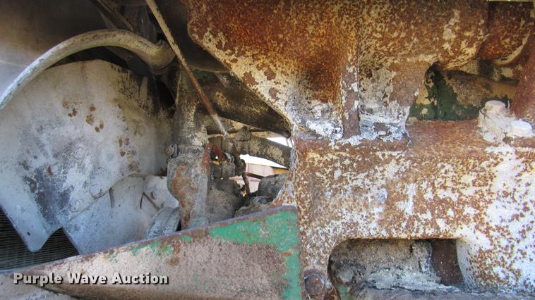 image for item DC2245 1982 John Deere 4440 tractor