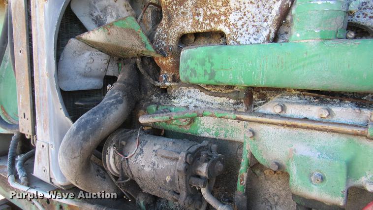 image for item DC2245 1982 John Deere 4440 tractor