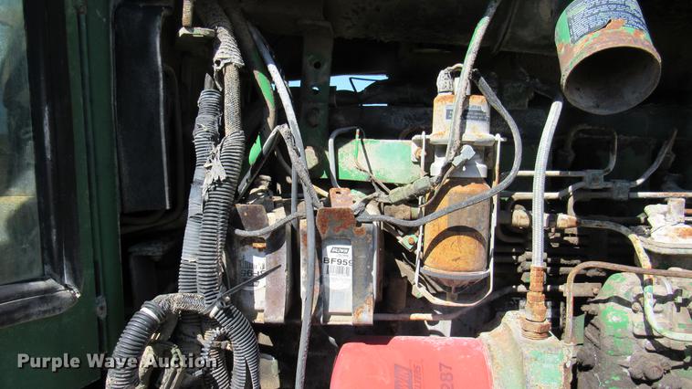 image for item DC2245 1982 John Deere 4440 tractor