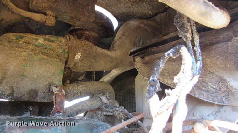 image for item DC2245 1982 John Deere 4440 tractor